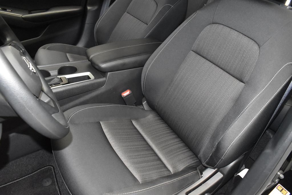 2025 Nissan Altima S - Photo 13