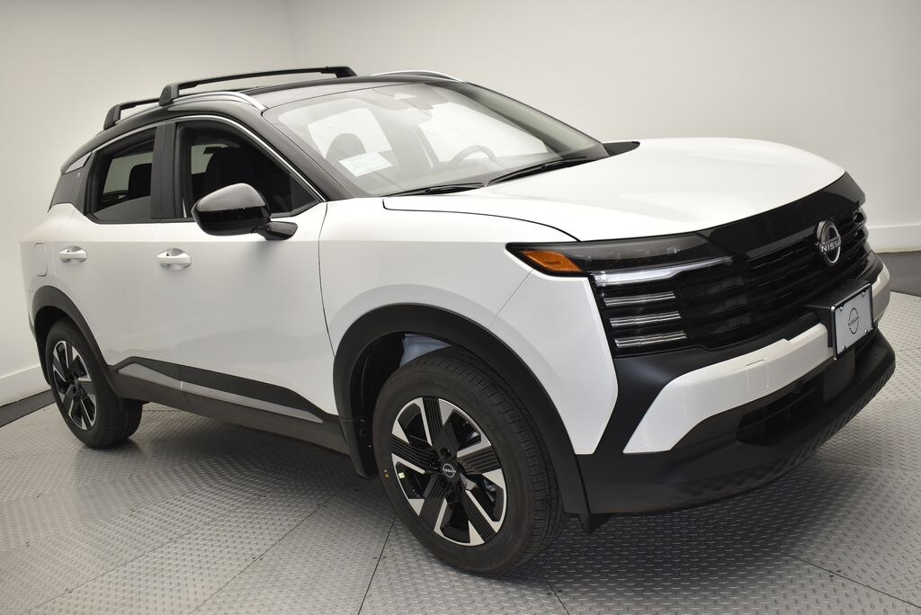 New 2026 Nissan Kicks SV SUV