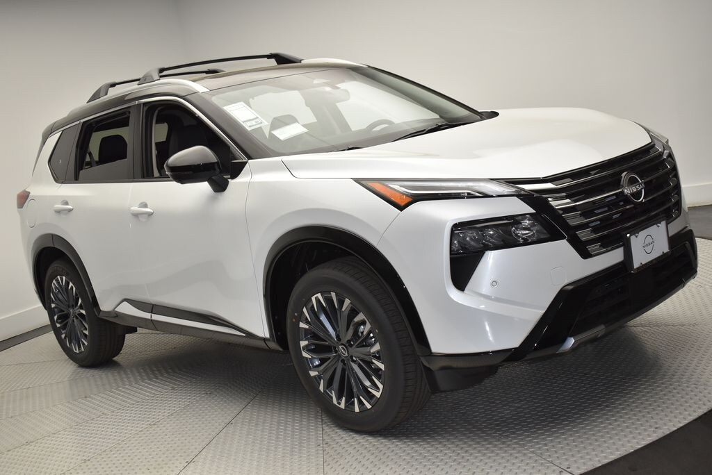New 2026 Nissan Rogue Platinum SUV