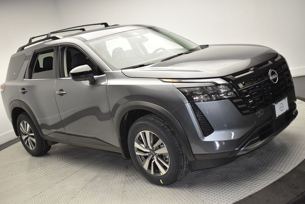 New 2026 Nissan Pathfinder SL SUV