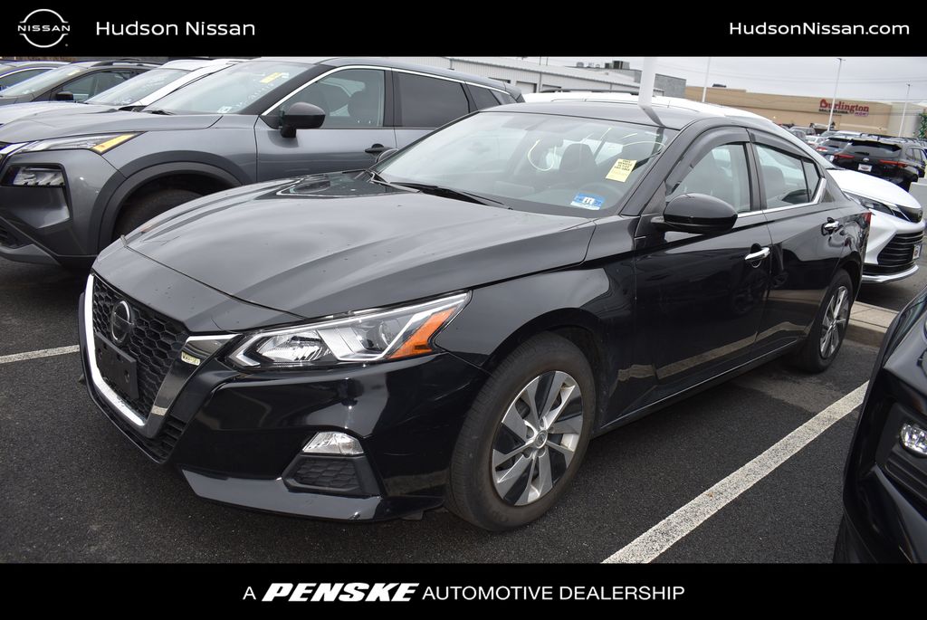 2024 Nissan Altima 2.5 SV's photo