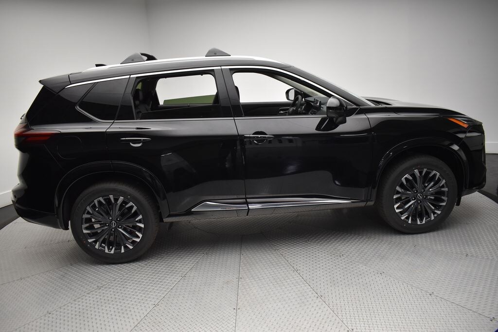 New 2026 Nissan Rogue Platinum SUV