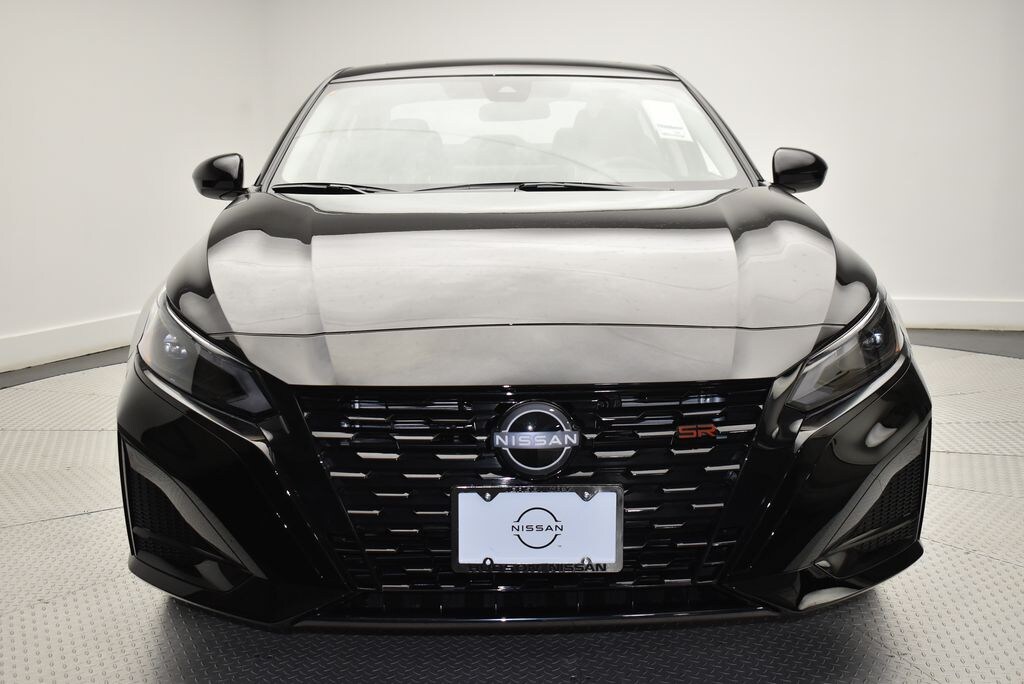 New 2026 Nissan Altima SR Sedan