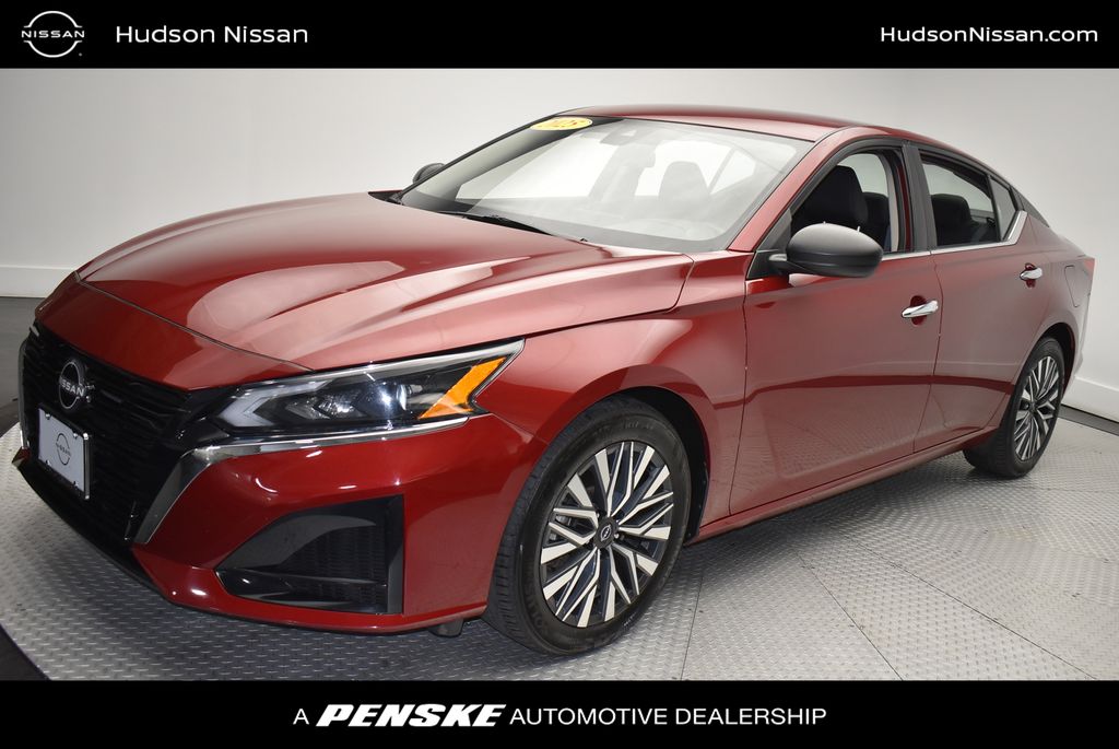 2025 Nissan Altima