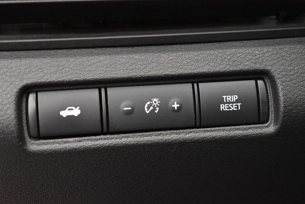 2025 Nissan Altima SV - Photo 16