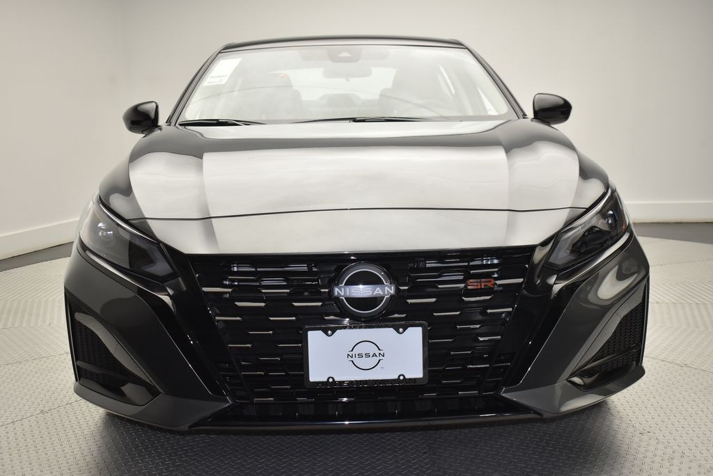 New 2026 Nissan Altima SR Sedan