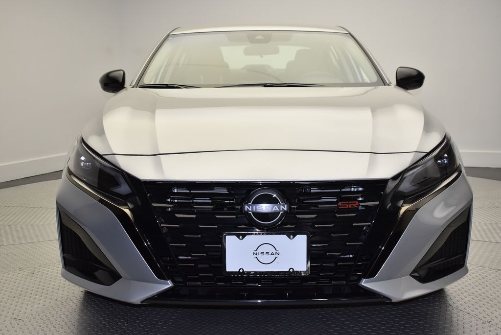 Used 2025 Nissan Altima SR Sedan