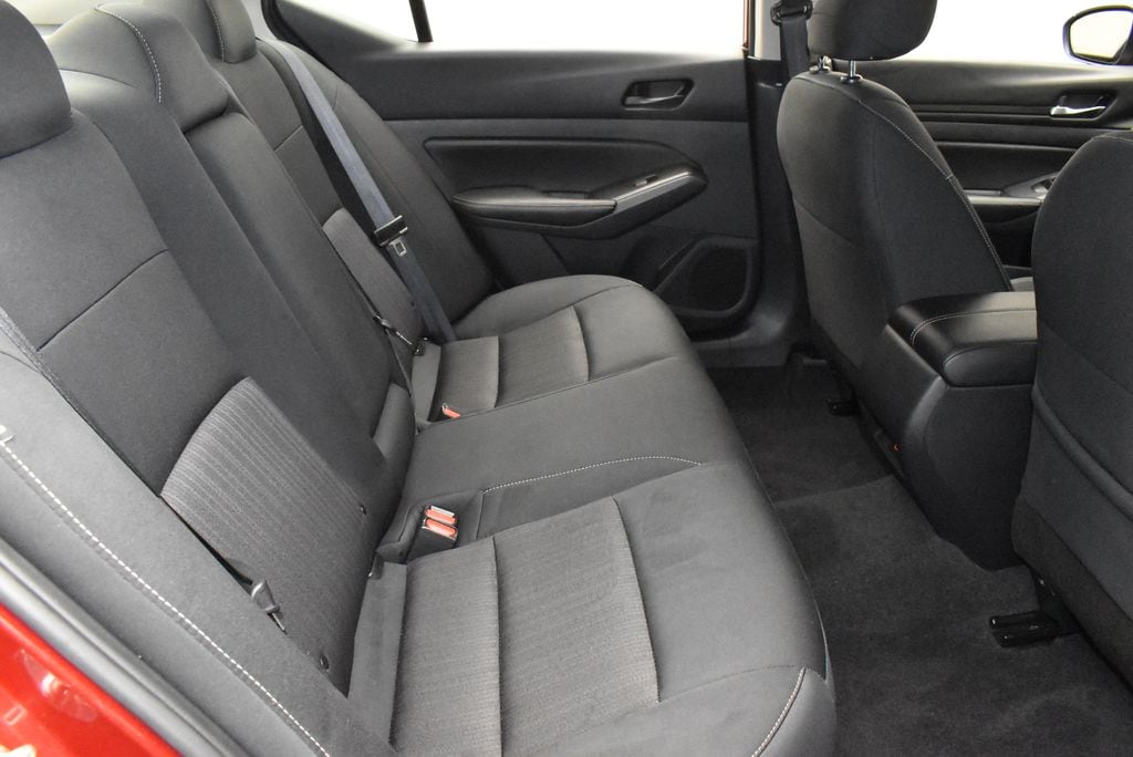 2025 Nissan Altima SV - Photo 29