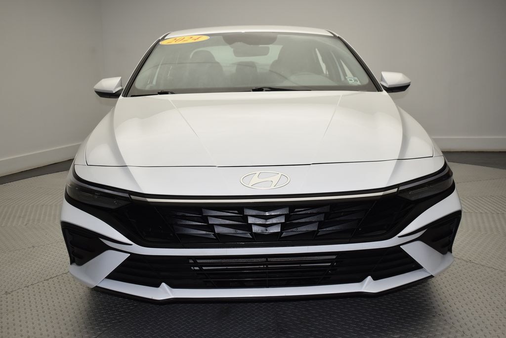 Used 2024 Hyundai Elantra SEL Sedan