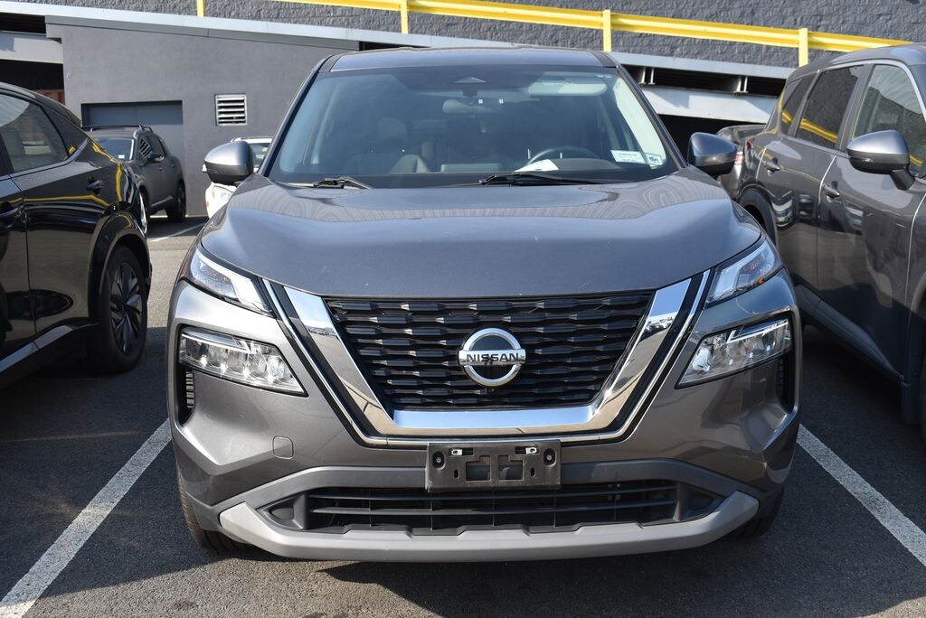 Used 2021 Nissan Rogue SV SUV