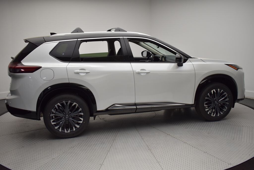 New 2026 Nissan Rogue Platinum SUV