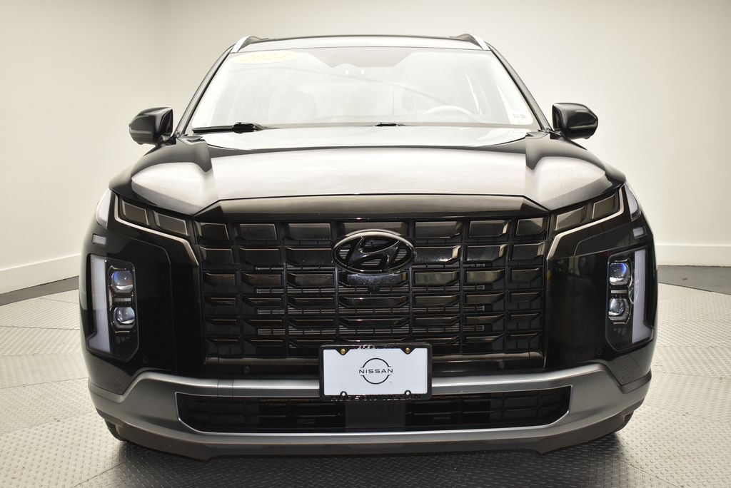 2024 Hyundai Palisade Limited photo 2
