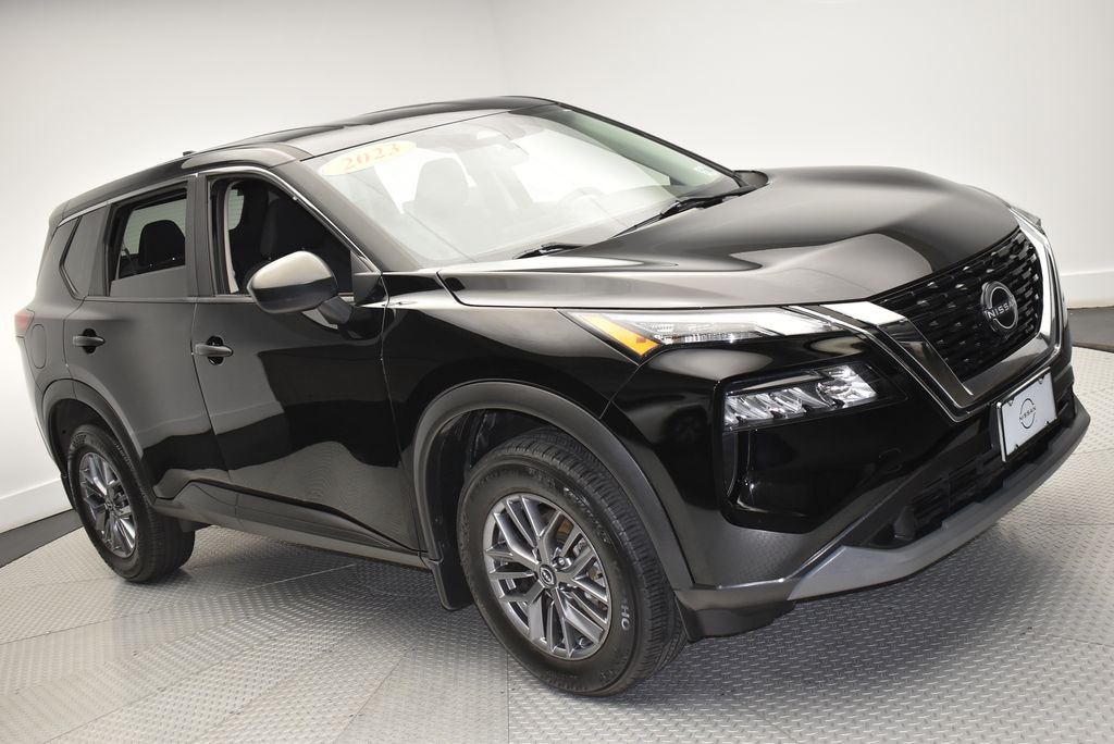 Used 2023 Nissan Rogue S SUV