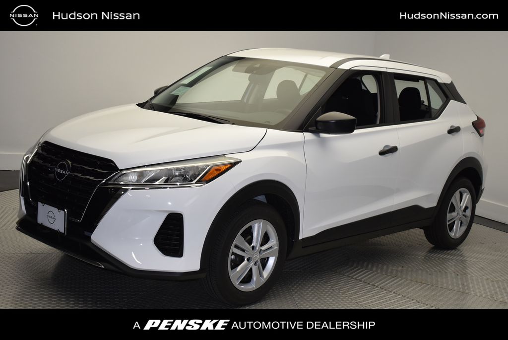 2025 Nissan Kicks Play 1.6 FWD's photo