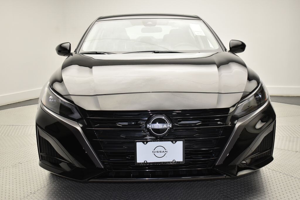 New 2026 Nissan Altima SV Sedan