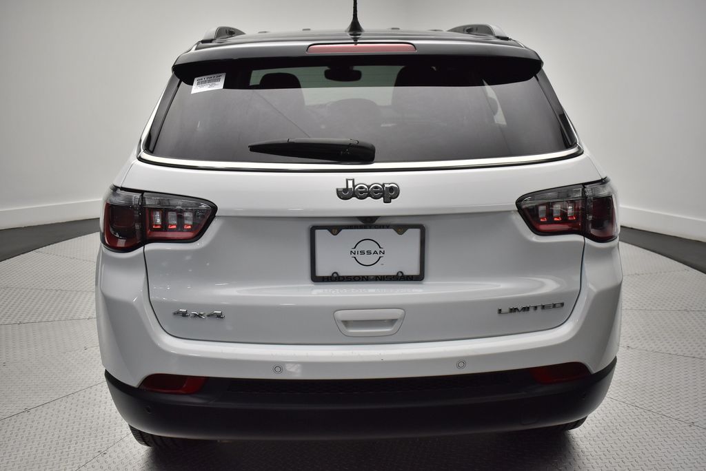 2025 Jeep Compass Limited - Photo 6