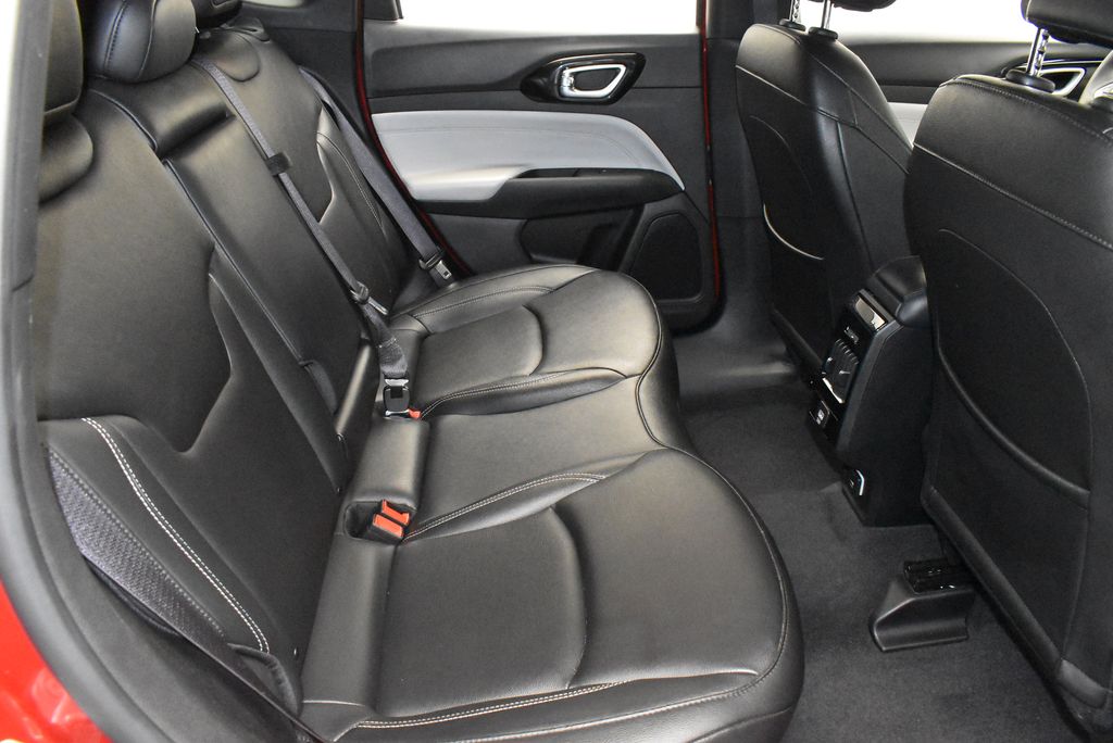 2025 Jeep Compass Limited - Photo 28
