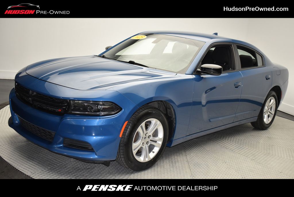 2023 Dodge Charger SXT's photo
