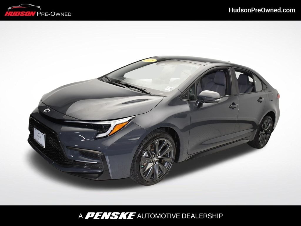 Used 2025 Toyota Corolla SE Sedan