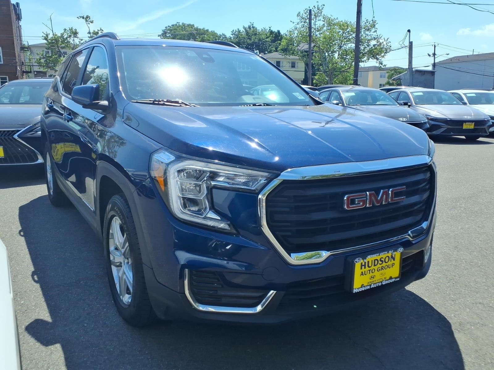 2023 GMC Terrain SLE AWD's photo