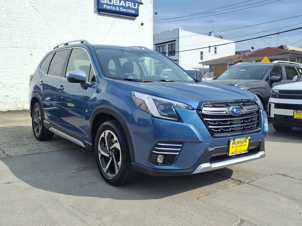 Used 2022 Subaru Forester Touring CVT