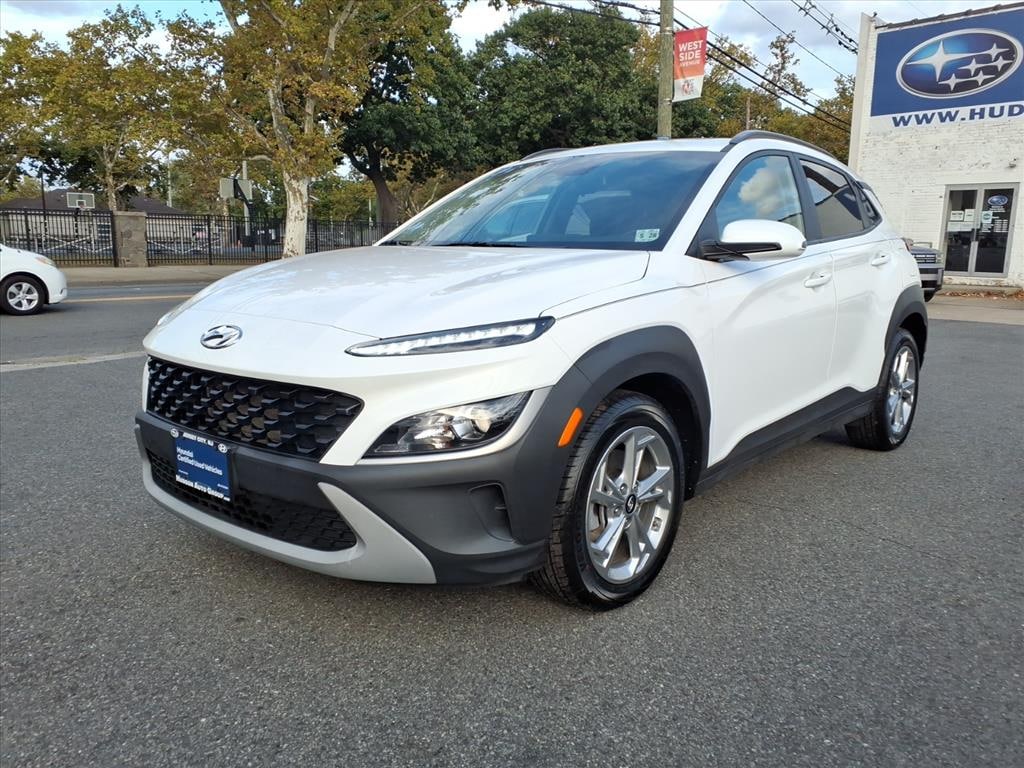 Used 2023 Hyundai Kona SEL Auto AWD