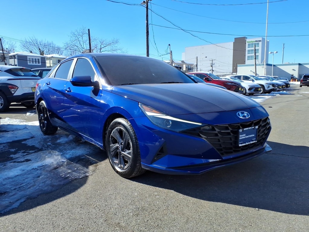 Used 2022 Hyundai Elantra SEL IVT