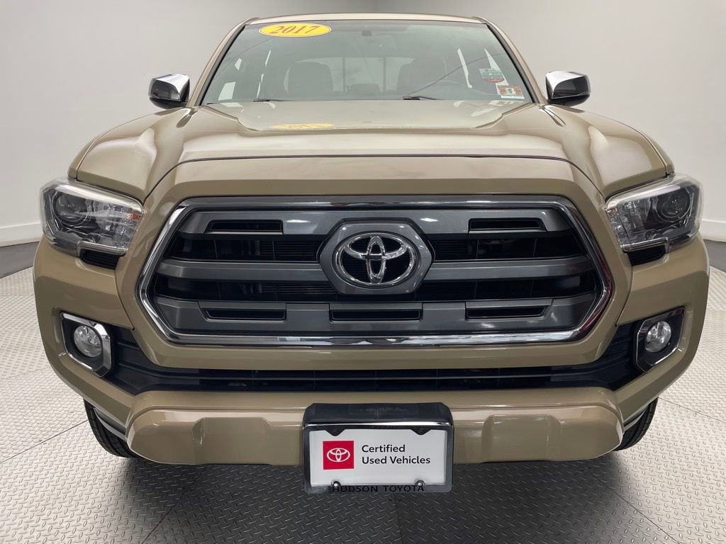 Used 2017 Toyota Tacoma Limited with VIN 3TMGZ5AN5HM106206 for sale in Jersey City, NJ