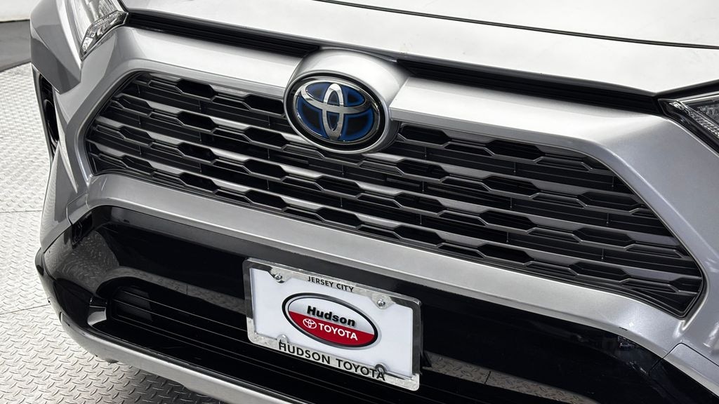 Used 2020 Toyota RAV4 Hybrid XSE SUV