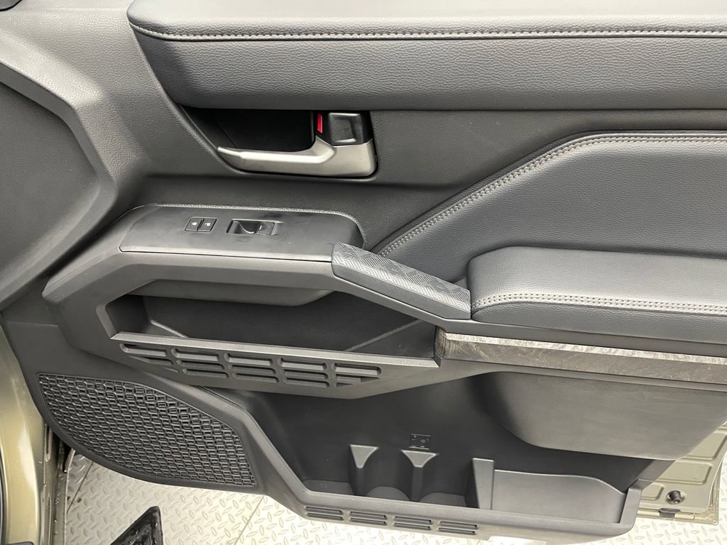 2026 Toyota Tacoma Limited - Photo 17