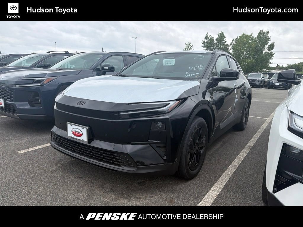 New 2026 Toyota C-HR SE SE AWD