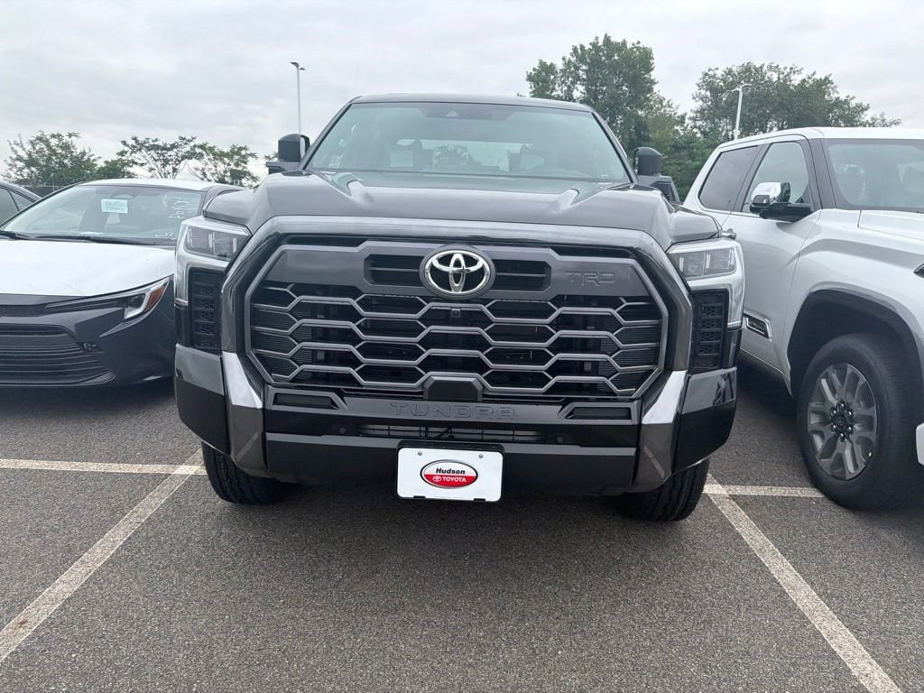 New 2026 Toyota Tundra Platinum PLATINUM CREWMAX 5.5