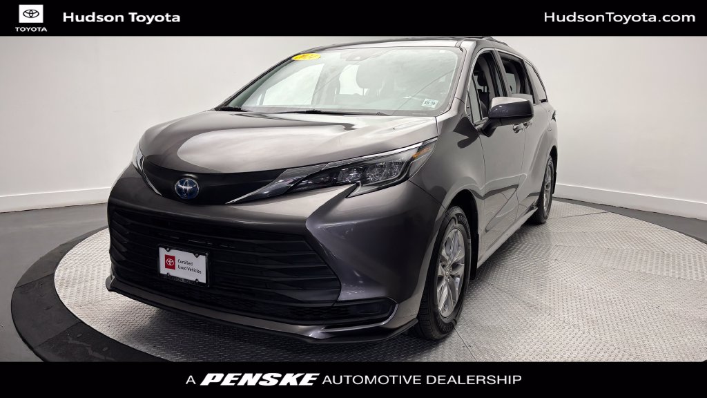 Certified 2024 Toyota Sienna LE 8 Passenger Van Passenger Van