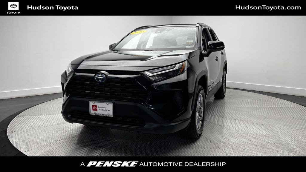 Used 2024 Toyota RAV4 Hybrid LE SUV
