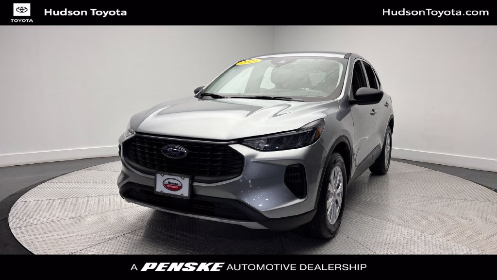 2023 Ford Escape