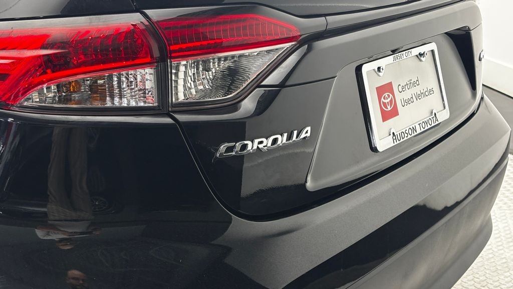 Certified 2024 Toyota Corolla LE Sedan