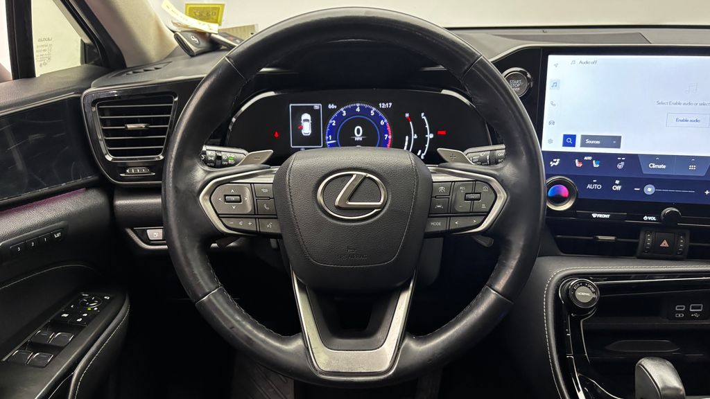 2022 Lexus NX 350 - Photo 27