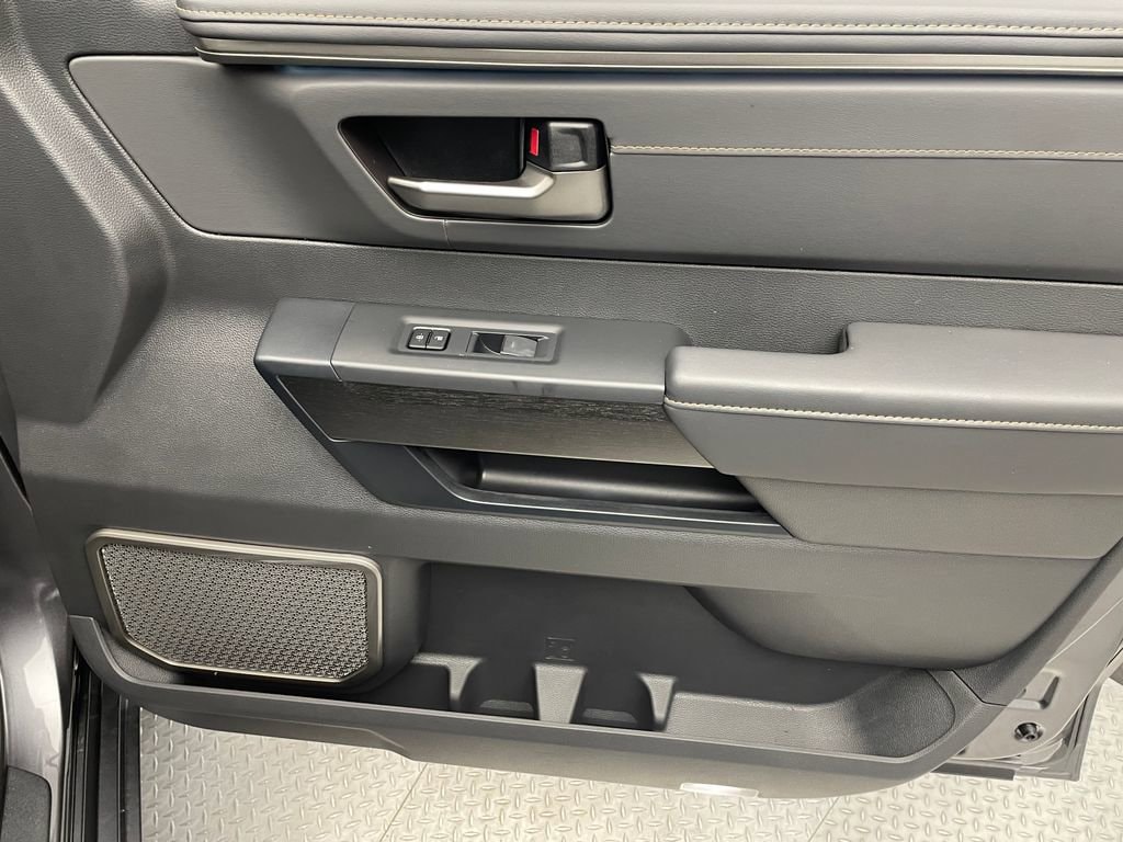 2026 Toyota Tundra Capstone - Photo 18
