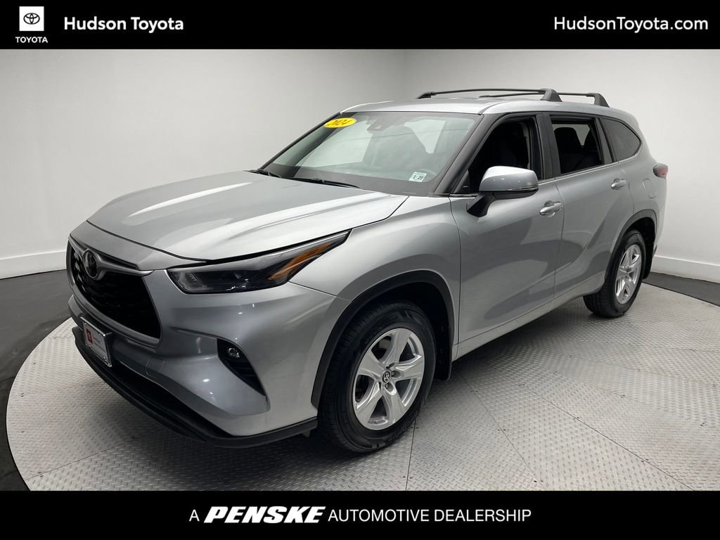 Certified 2024 Toyota Highlander LE SUV