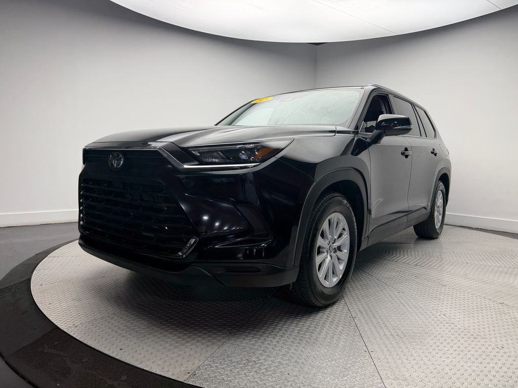 Certified 2025 Toyota Grand Highlander LE SUV