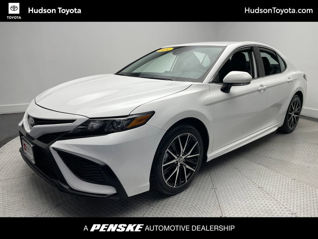 Certified 2024 Toyota Camry SE Sedan