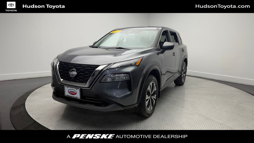 Used 2022 Nissan Rogue SV SUV