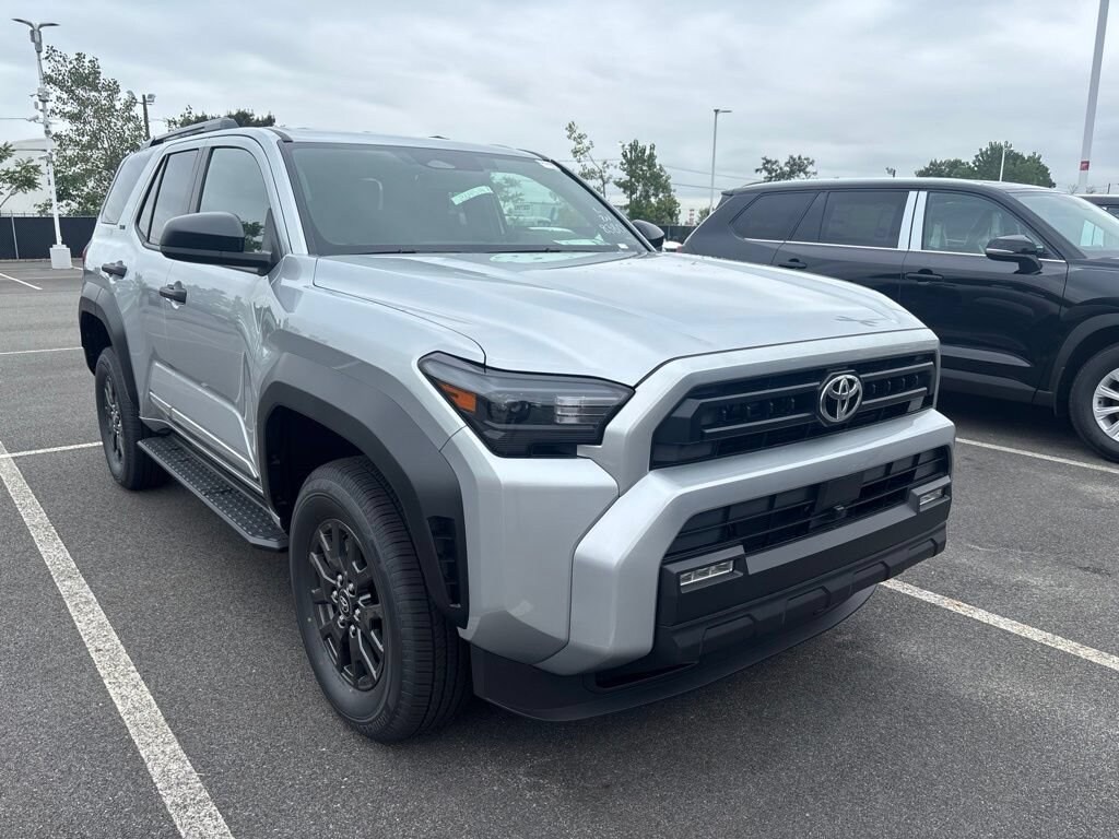 New 2026 Toyota 4Runner SR5 4WD SR5