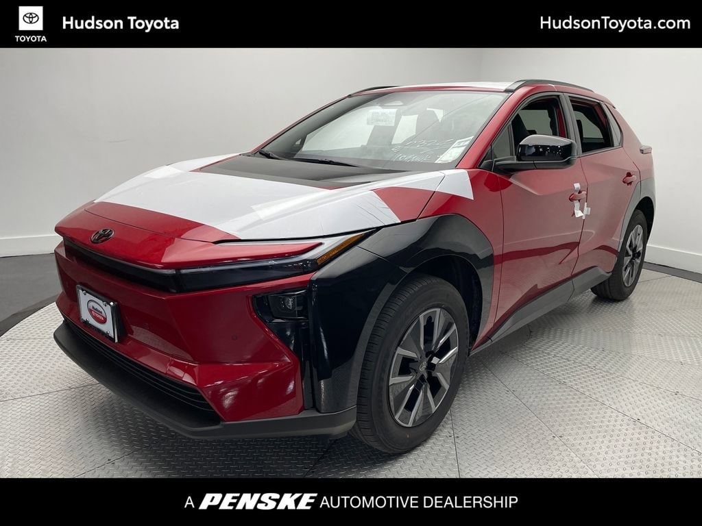 2026 Toyota bZ XLE's photo