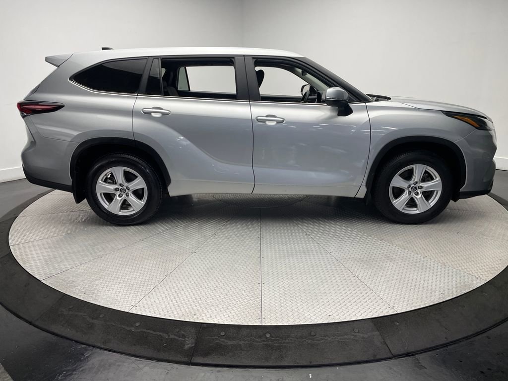Certified 2024 Toyota Highlander LE SUV