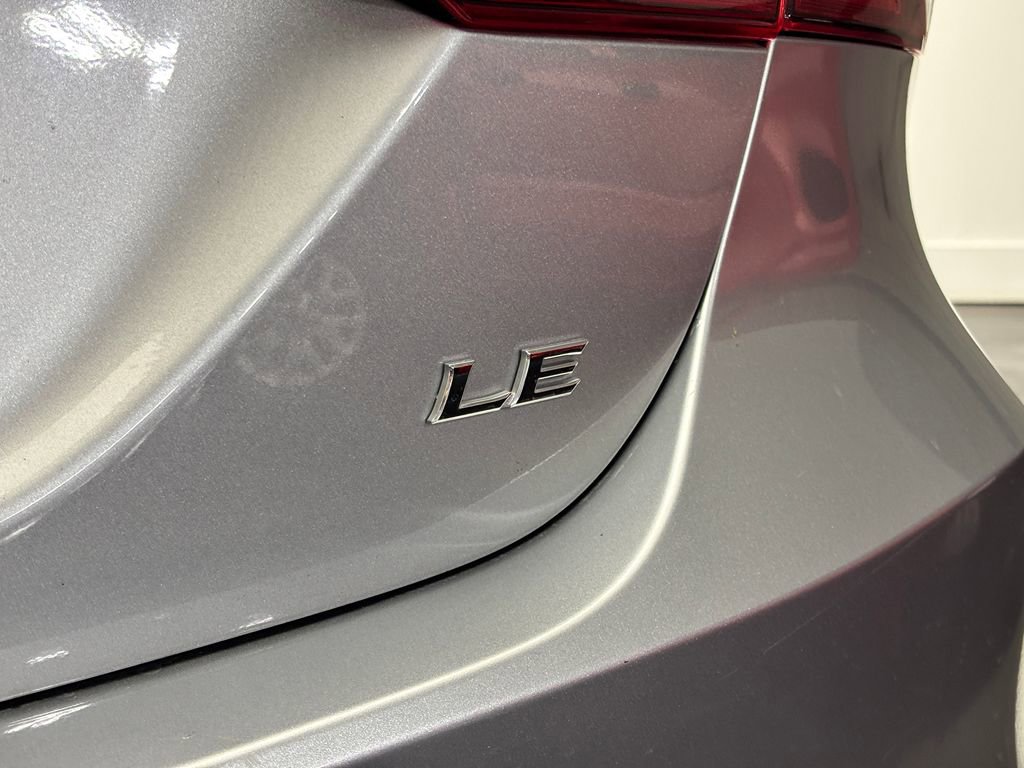 2024 Toyota Camry LE - Photo 27