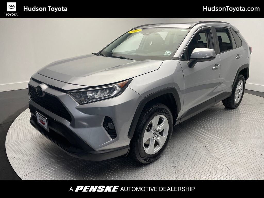 Used 2020 Toyota RAV4 XLE SUV