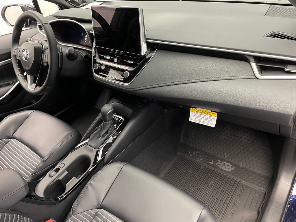 2026 Toyota Corolla XSE - Photo 15