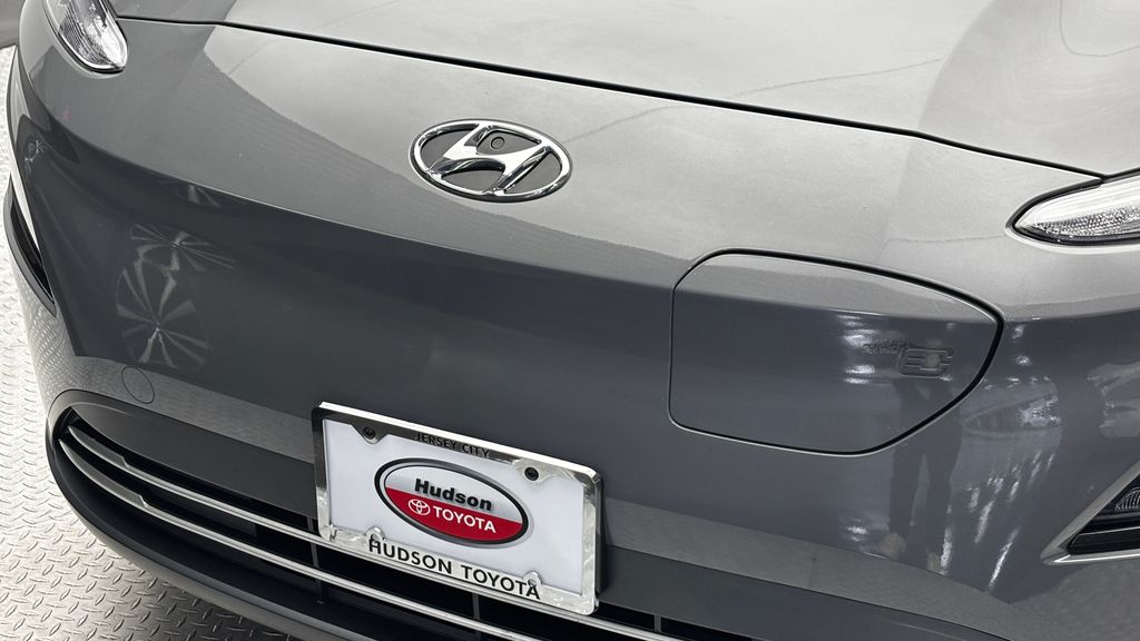 Used 2023 Hyundai Kona EV SE with VIN KM8K23AG3PU160873 for sale in Jersey City, NJ