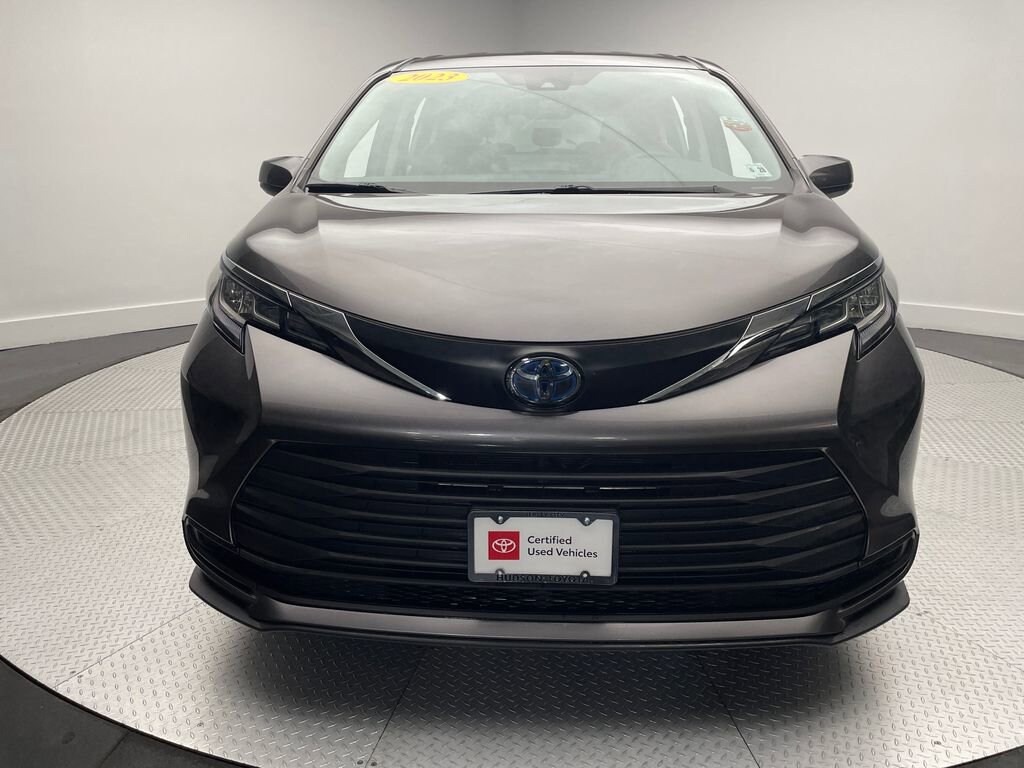 Certified 2023 Toyota Sienna LE 8 Passenger Van Passenger Van